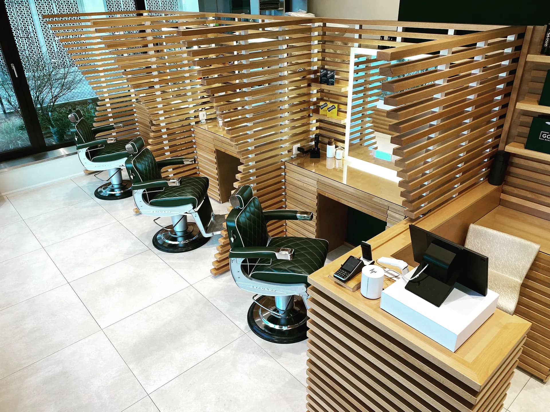 Exterior view of The Good Barbers Enge location at Alfred-Escher-Strasse 66, Zürich